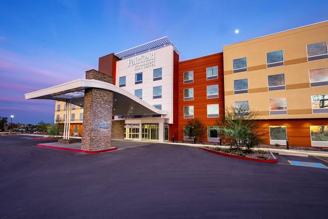 Fairfield by Marriott Inn & Suites Phoenix West/Tolleson — Hotel & Resort in Avondale, Arizona