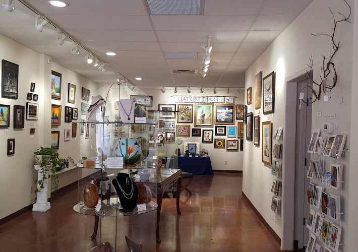 Huachuca Art Association Gallery & Art Center - photo
