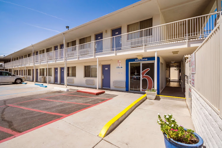 Motel 6 Youngtown, AZ - Phoenix - Sun City - photo