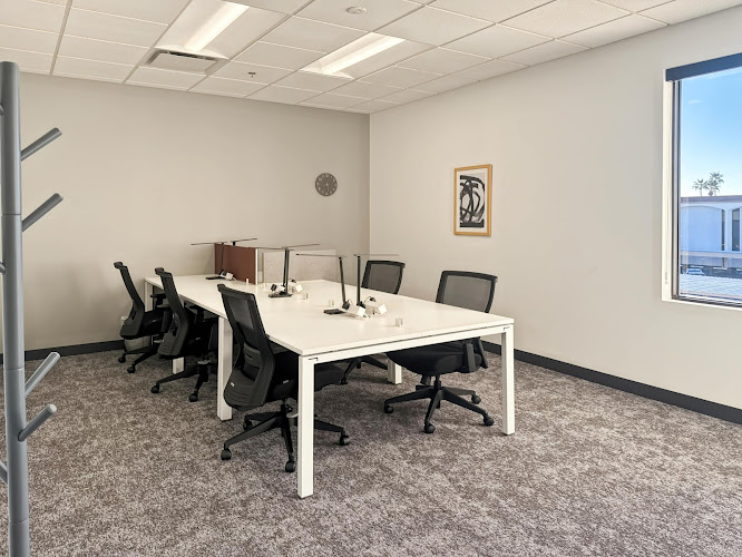 Regus West Palmeras Dr - photo