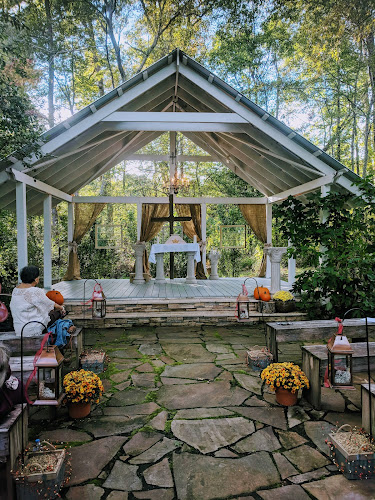 Hidden Chapel at Acadiana Acres & Brides In Bloom Photography - photo