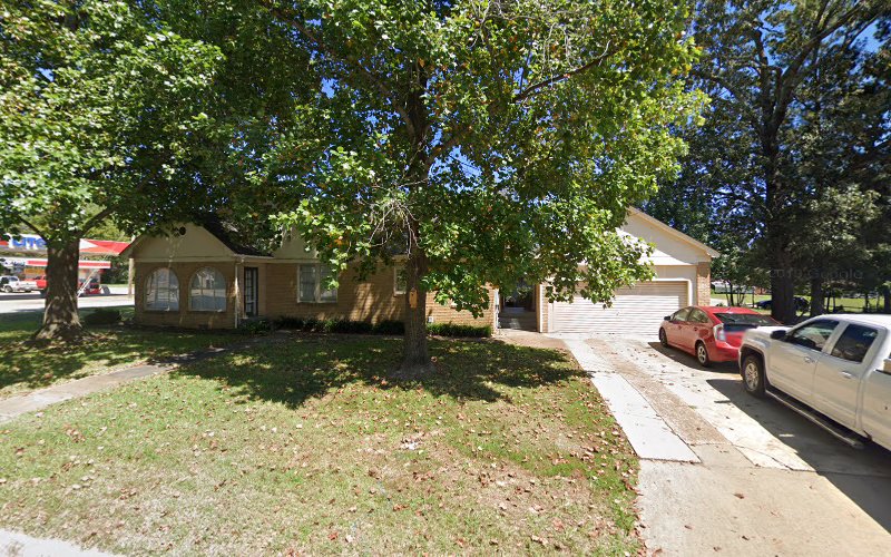 Apts and Homes for Rent or Sale - photo
