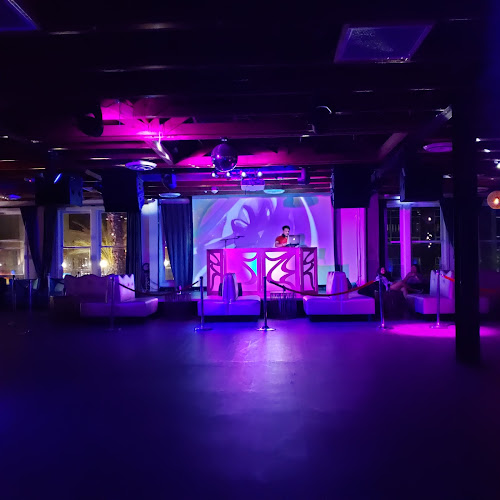 At The Top - corporateevents.at