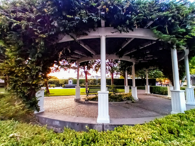 The Julio and Aileen Gallo Rose Garden - corporateevents.at