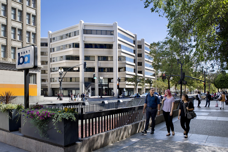 Cal State East Bay Oakland Center - corporateevents.at