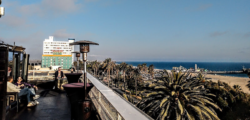 Terrace at Onyx Rooftop Restaurant — Rooftop Venue in Santa Monica, California