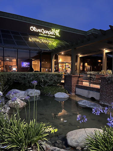 Olive Garden Italian Restaurant - photo