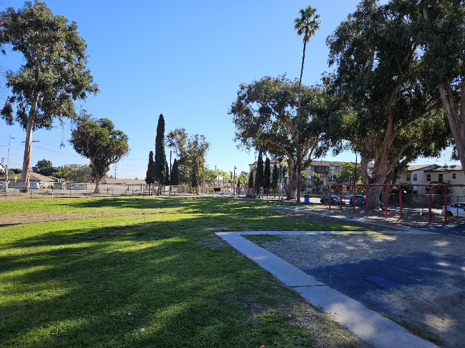 Torrance Park - photo