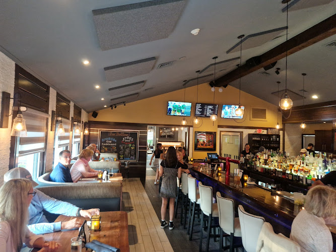 Cotton Hollow Kitchen — Brewery in Glastonbury, Connecticut