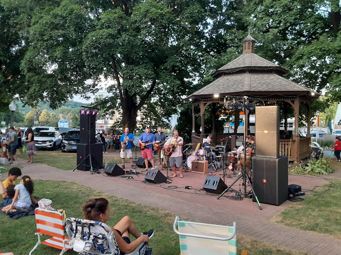 Huntington Green — Outdoor Venue in Shelton, Connecticut