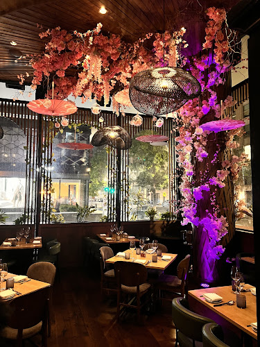 Seven Reasons — Restaurant with Private Dining in Bloomingdale, District of Columbia