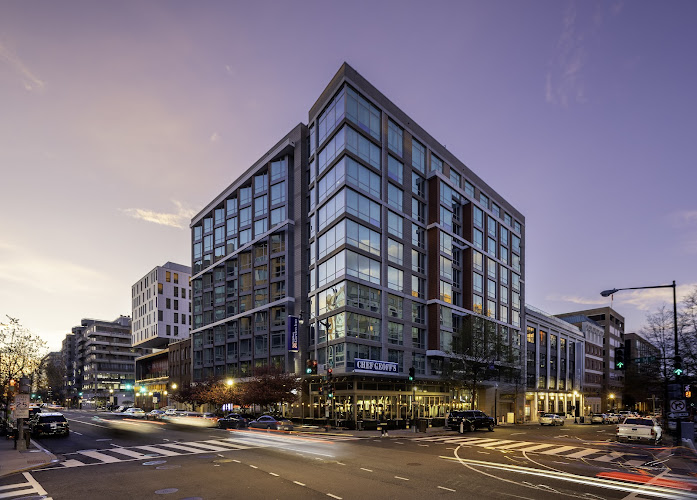 Hilton Garden Inn Washington DC/Georgetown Area - photo