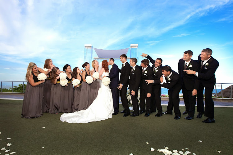 Munoz Studio Inc - corporateevents.at