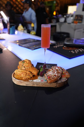 4AM LOUNGE BAR AND GRILL INC - corporateevents.at