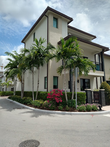 Hi Home - "Say Hi Home" - corporateevents.at
