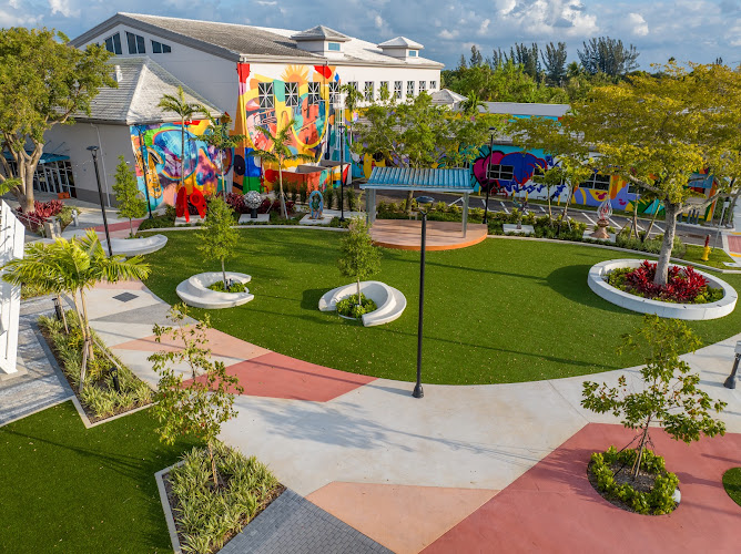 Village Art Plaza - corporateevents.at