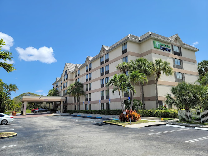 Holiday Inn Express & Suites Ft Lauderdale N - Exec Airport by IHG - corporateevents.at