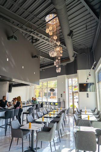 Twisted Pye Kitchen & Cocktails - photo