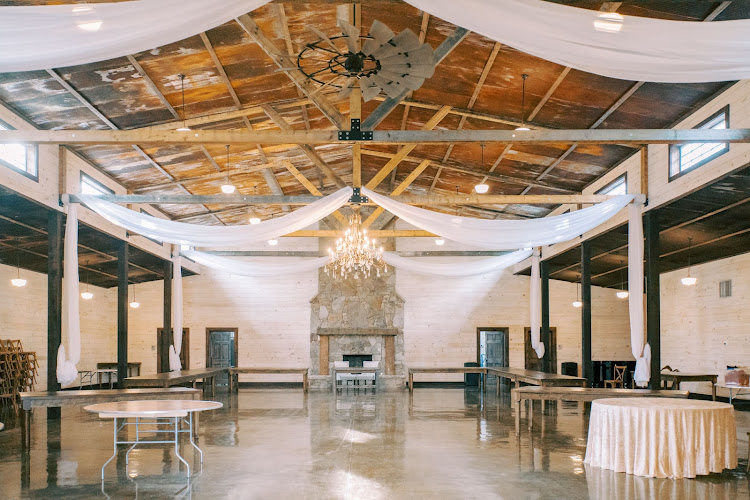 The Venue at Cottonwood Farm — Barn or Farm in Milton, Georgia