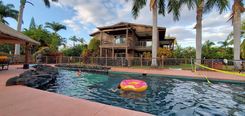 Ohana Retreat — Historic Mansion in Kailua-Kona, Hawaii