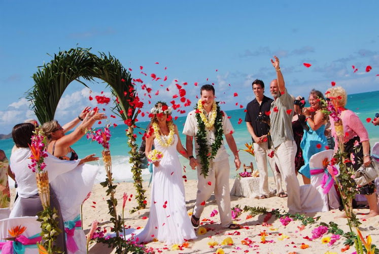 Sweet Hawaii Wedding - photo