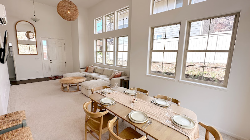 Support Local: Makaha Valley Home - corporateevents.at