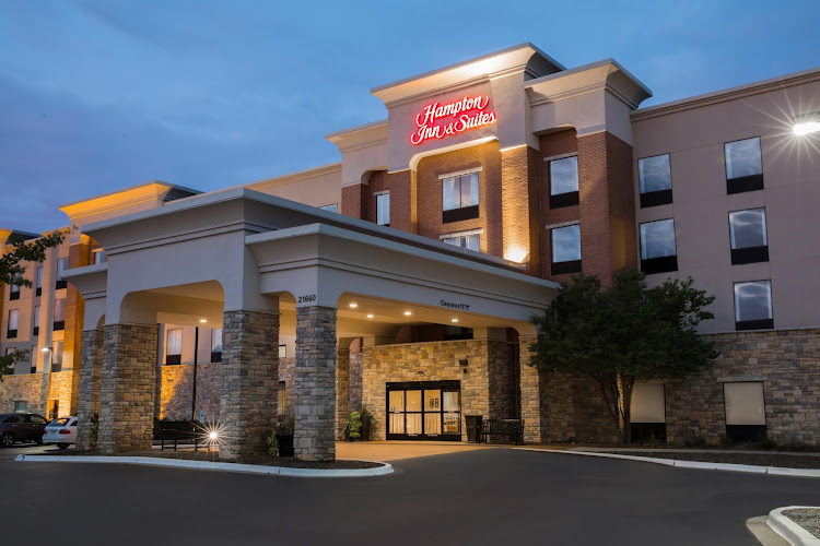 Hampton Inn & Suites Chicago Deer Park - corporateevents.at