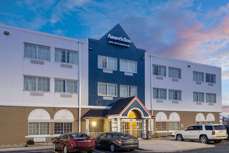 AmericInn by Wyndham Cedar Rapids North — Hotel & Resort in Marion, Iowa