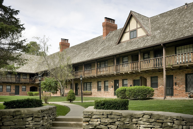 Somerset Apartments - photo