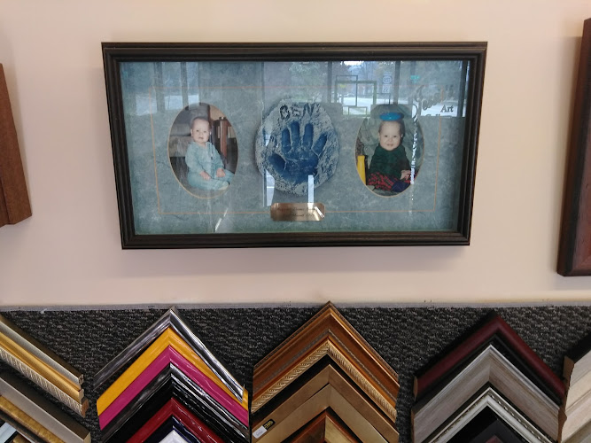 Jessie's Art Gallery & Custom Framing — Art Gallery in Frankfort, Kentucky