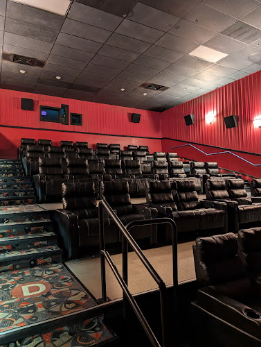 Entertainment Luxury Cinemas South Portland - photo