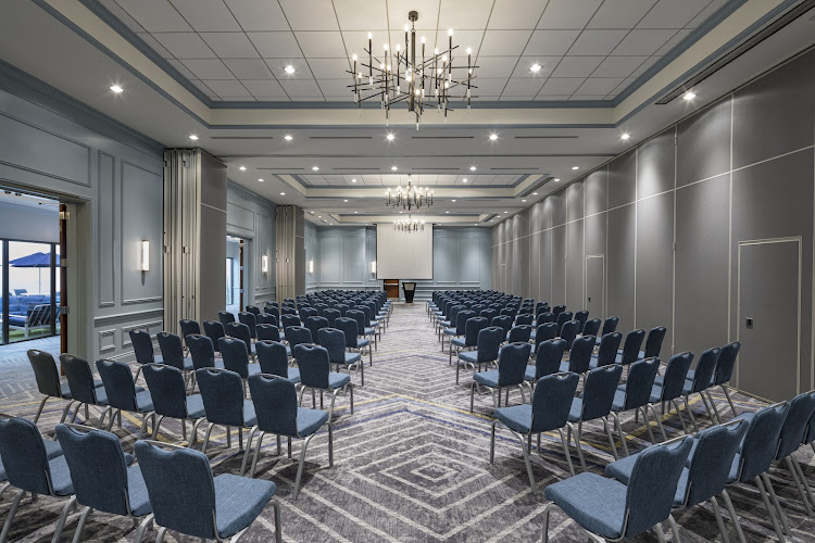 Portland Sheraton at Sable Oaks Weddings & Events — Barn or Farm in South Portland, Maine