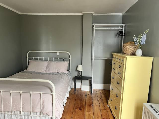 Spacious and bright, 1st floor apartment in Historical Yarmouth Village - photo