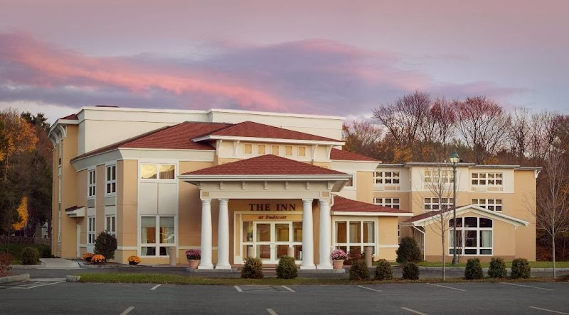 Wylie Center and Tupper Manor at Endicott College - photo