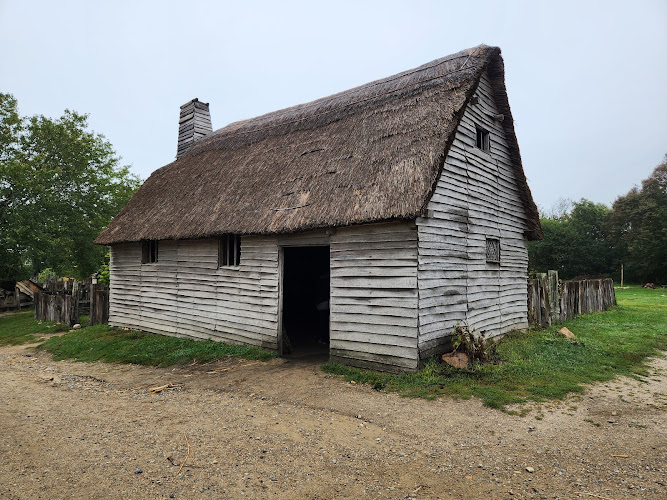 Plimoth Patuxet Crafts Center - photo