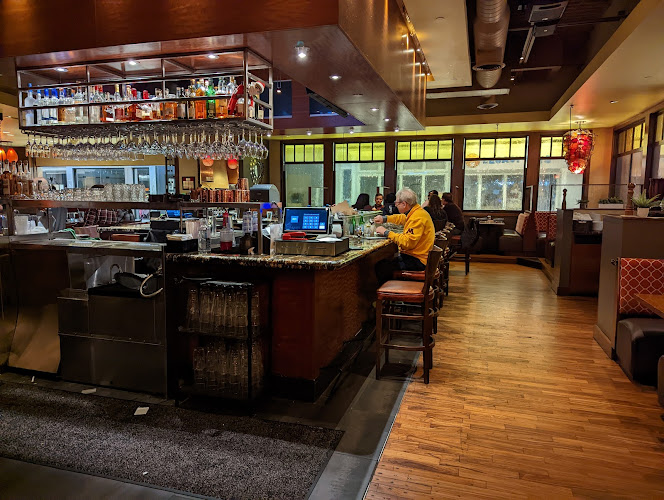 CRAVE Food & Drink Edina — Brewery in Edina, Minnesota