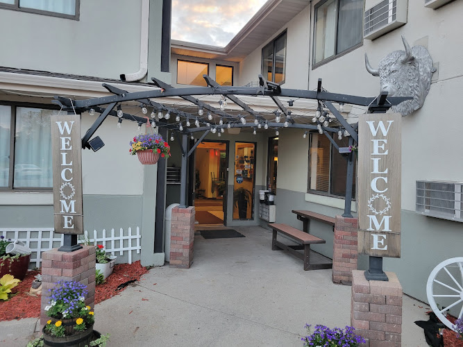 Willow Inn Suites Moorhead Fargo — Hotel & Resort in Moorhead, Minnesota