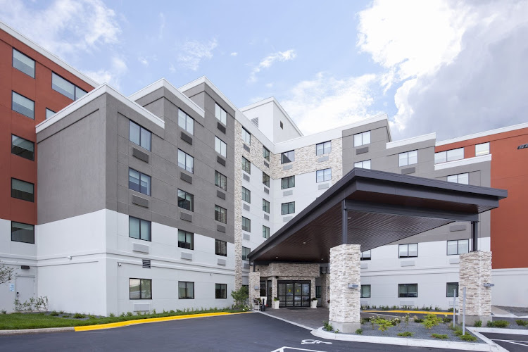 Holiday Inn Express Roseville-St. Paul by IHG — Hotel & Resort in White Bear Lake, Minnesota