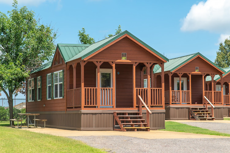 Sun Retreats Horn Lake — Hotel & Resort in Horn Lake, Mississippi