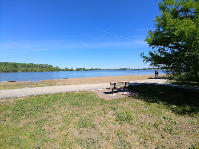 Creve Coeur Park Picnic Site 1 — Outdoor Venue in Maryland Heights, Missouri
