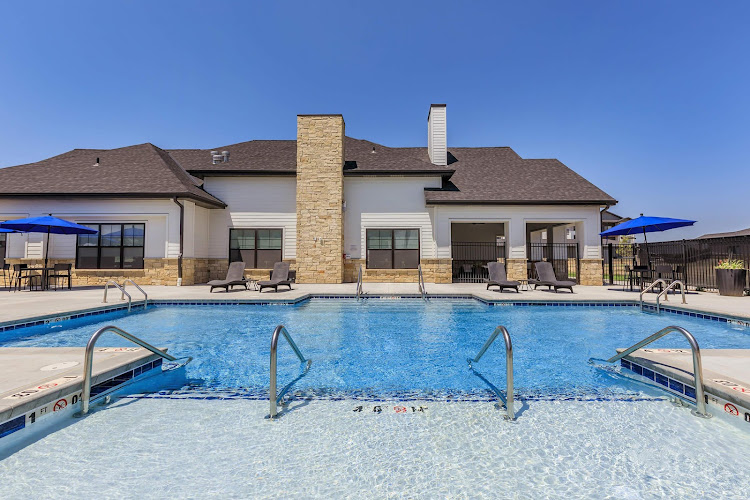 Mansions at Granite Falls — Historic Mansion in Papillion, Nebraska