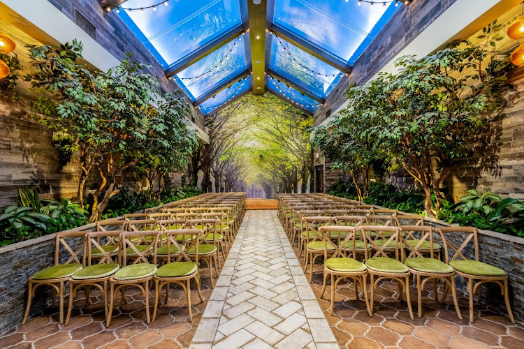 Glass Gardens Chapel at Chapel of the Flowers - corporateevents.at