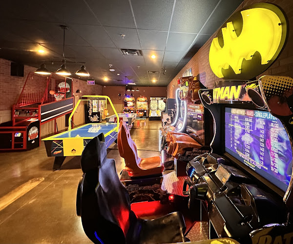 MO’S Happy Place Arcade - corporateevents.at