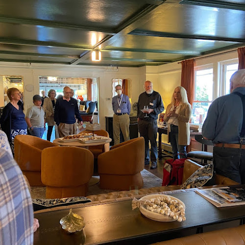 Center For the Arts - Lake Sunapee Region — Art Gallery in Londonderry, New Hampshire