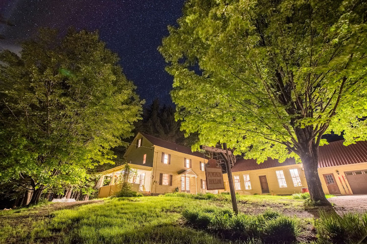 Pumpkin Hollow House — Historic Mansion in Windham, New Hampshire