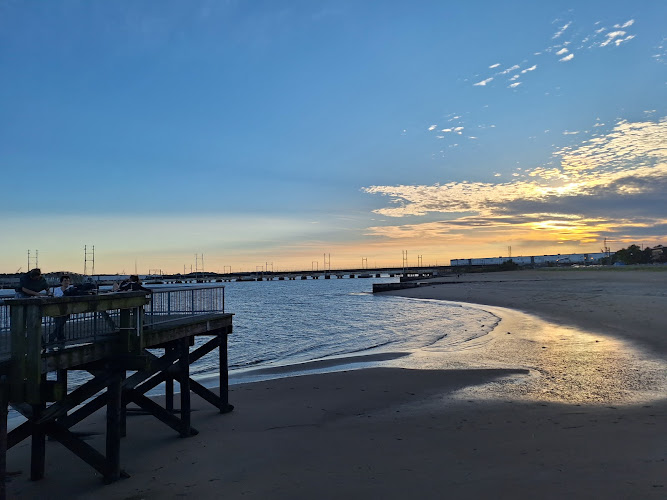Sadowski Parkway Waterfront Park — Outdoor Venue in Perth Amboy, New Jersey