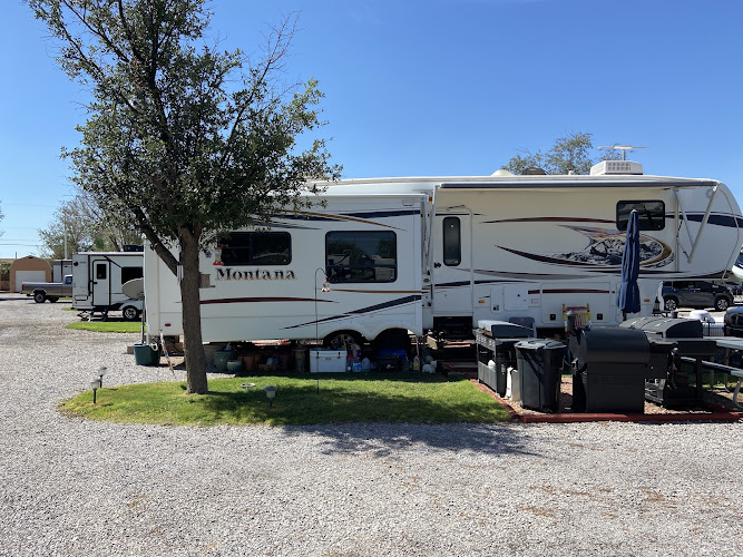 El Paso West RV Park — Hotel & Resort in Chaparral, New Mexico