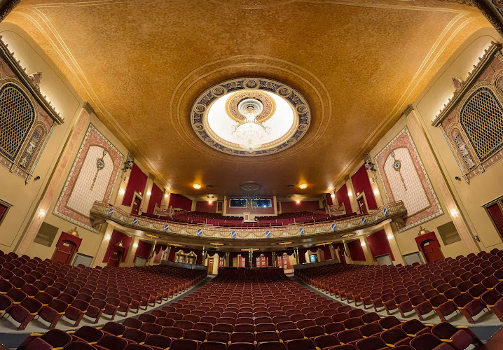 Riviera Theatre - corporateevents.at