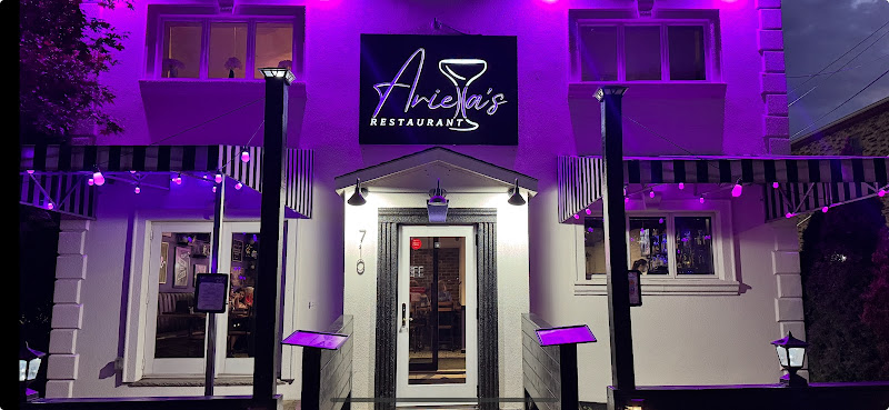 Ariellas Restaurant — Restaurant with Private Dining in Staten Island, New York