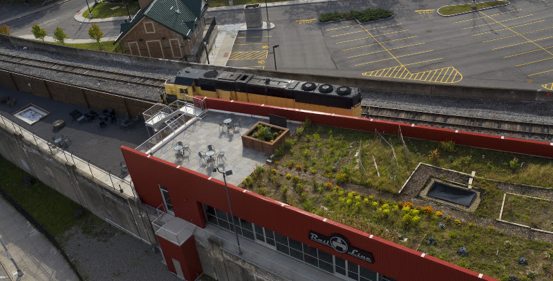 Rail Line - photo